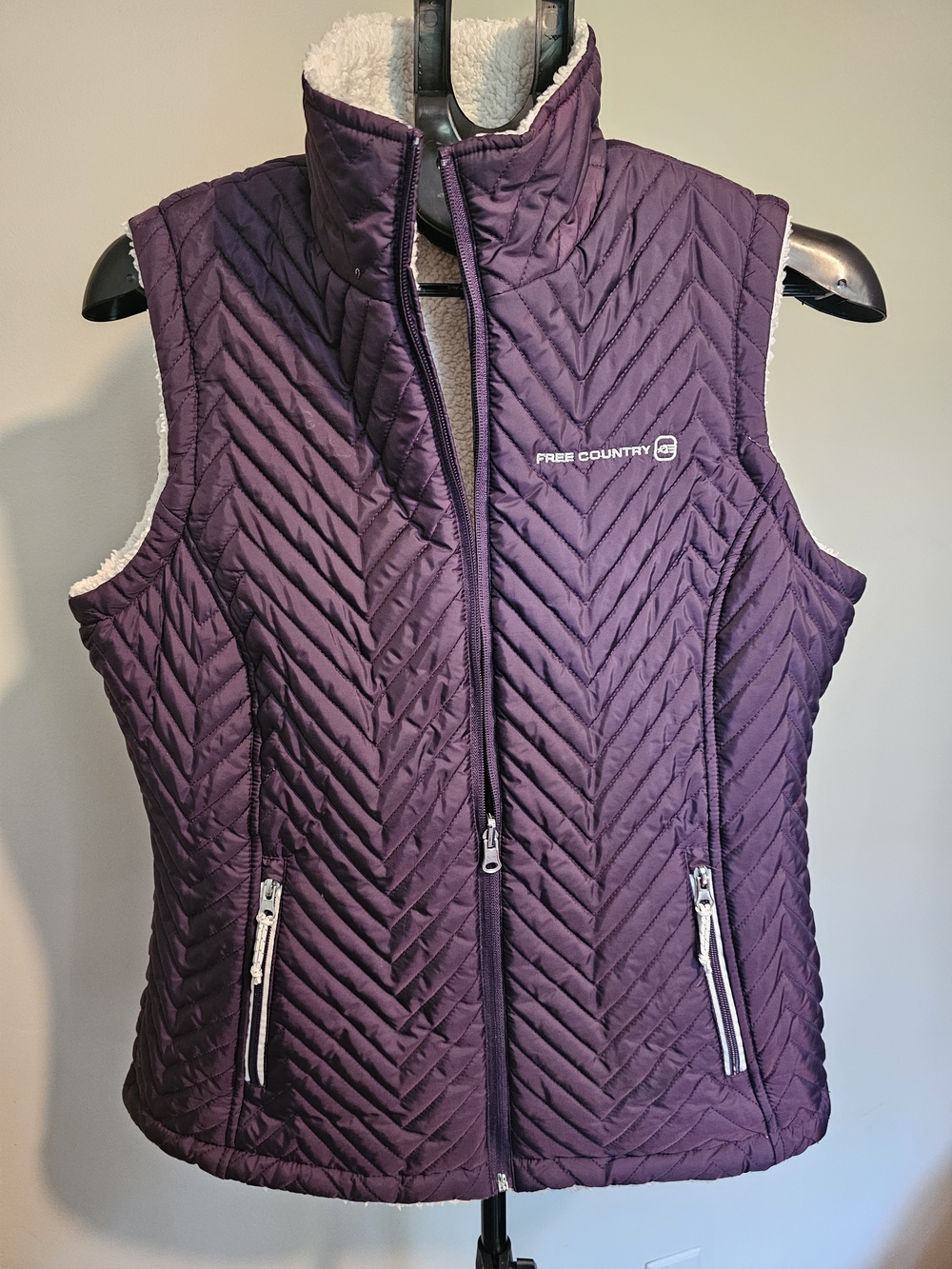 Free Country Women's Quilted Purple Vest